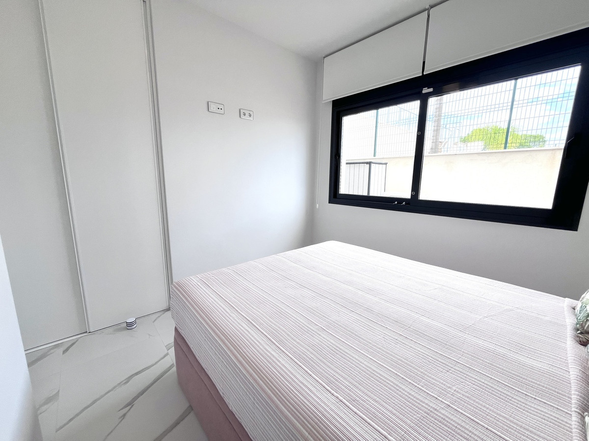 For sale - 2 Bedroom 2 Bathroom Apartment - Ground Floor Apartment in San Miguel de Salinas - San Miguel de Salinas Centro  - Alicante