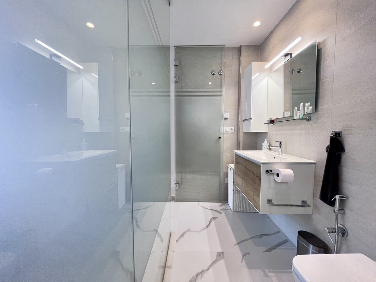 For sale - 2 Bedroom 2 Bathroom Apartment - Ground Floor Apartment in San Miguel de Salinas - San Miguel de Salinas Centro  - Alicante