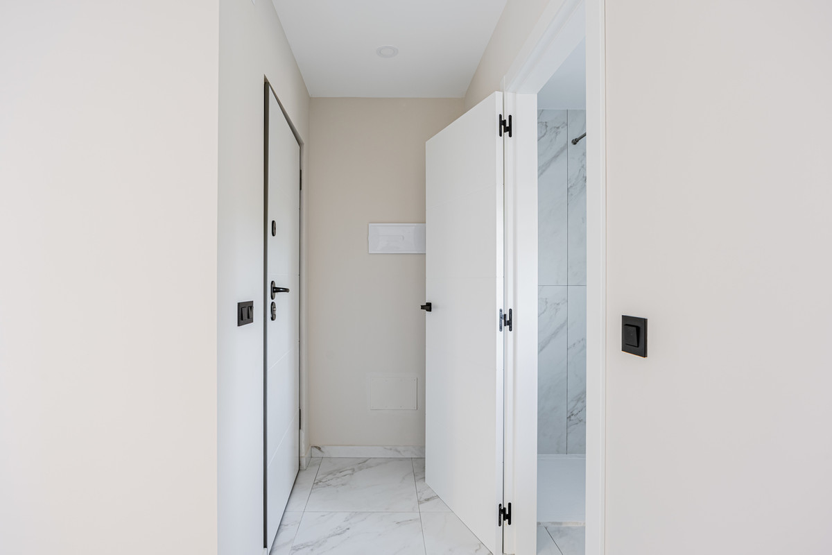 For sale - 4 Bedroom 3 Bathroom House - Detached Villa in Rojales - Rojales Centro  - Alicante