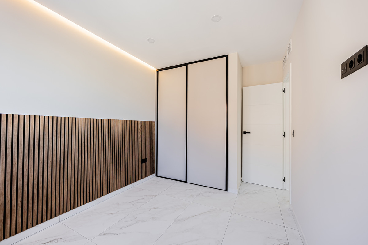 For sale - 4 Bedroom 3 Bathroom House - Detached Villa in Rojales - Rojales Centro  - Alicante