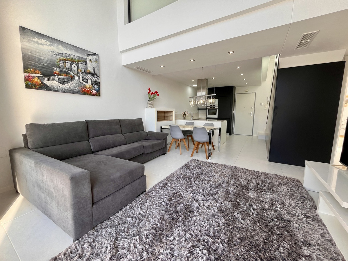 For sale - 3 Bedroom 2 Bathroom House - Detached Villa in Orihuela - Los Dolses  - Alicante
