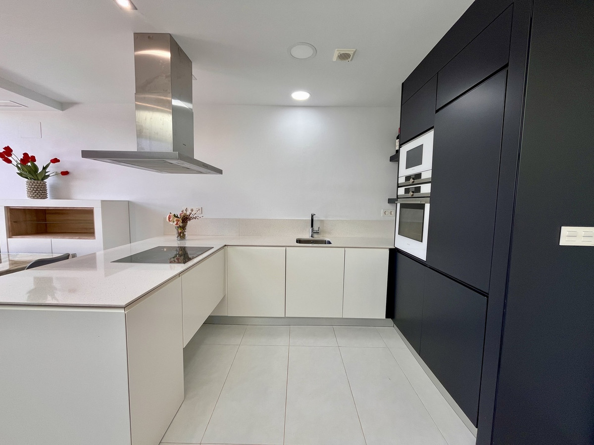For sale - 3 Bedroom 2 Bathroom House - Detached Villa in Orihuela - Los Dolses  - Alicante