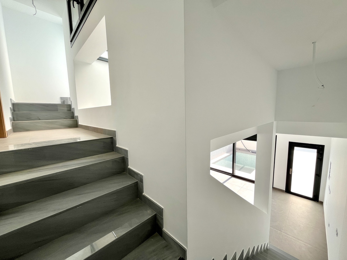 For sale - 3 Bedroom 3 Bathroom House - Detached Villa in San Pedro del Pinatar - San Pedro del Pinatar Centro  - Murcia