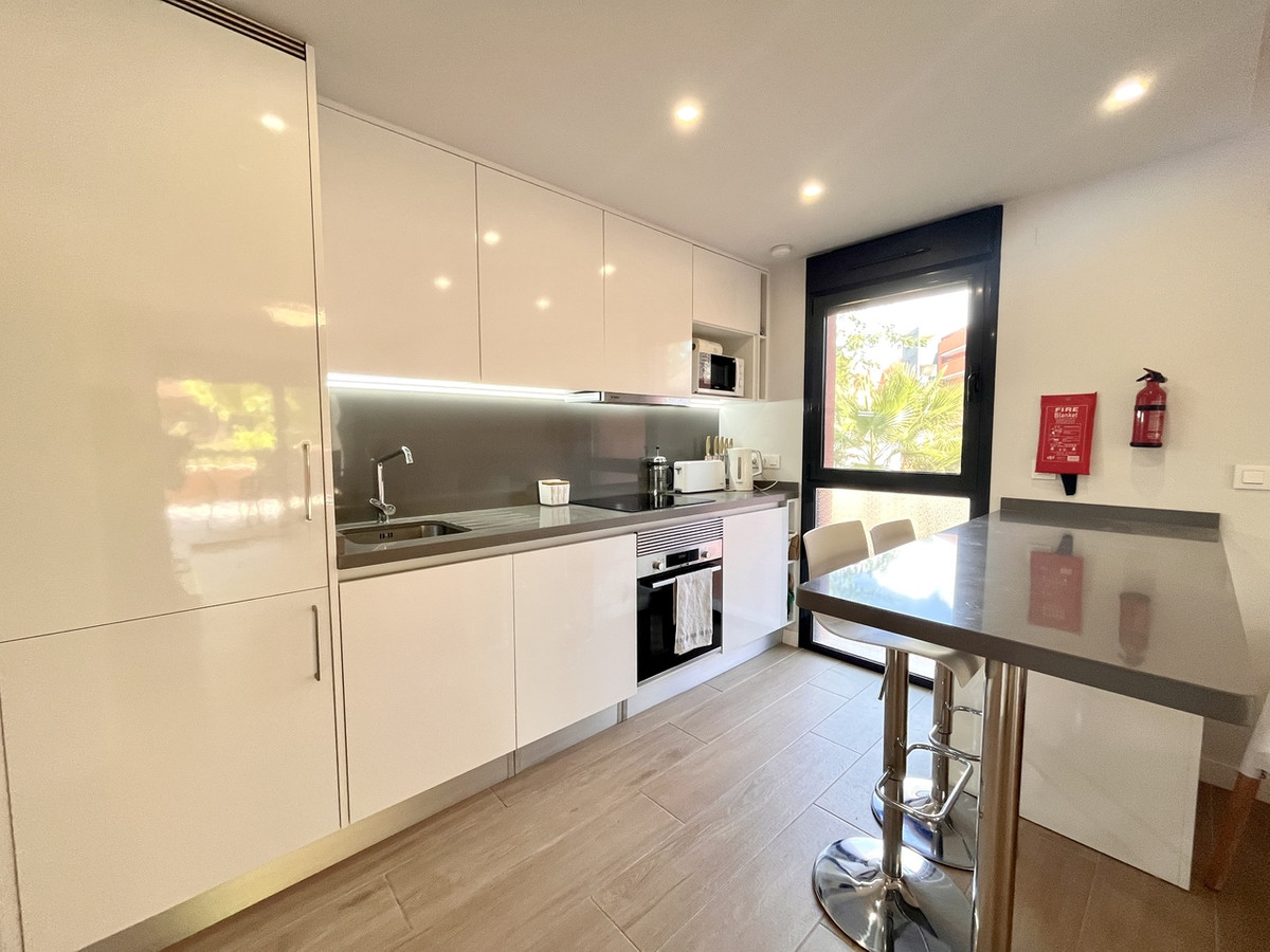 For sale - 2 Bedroom 2 Bathroom Apartment - Middle Floor Apartment in Orihuela - Villamartin  - Alicante