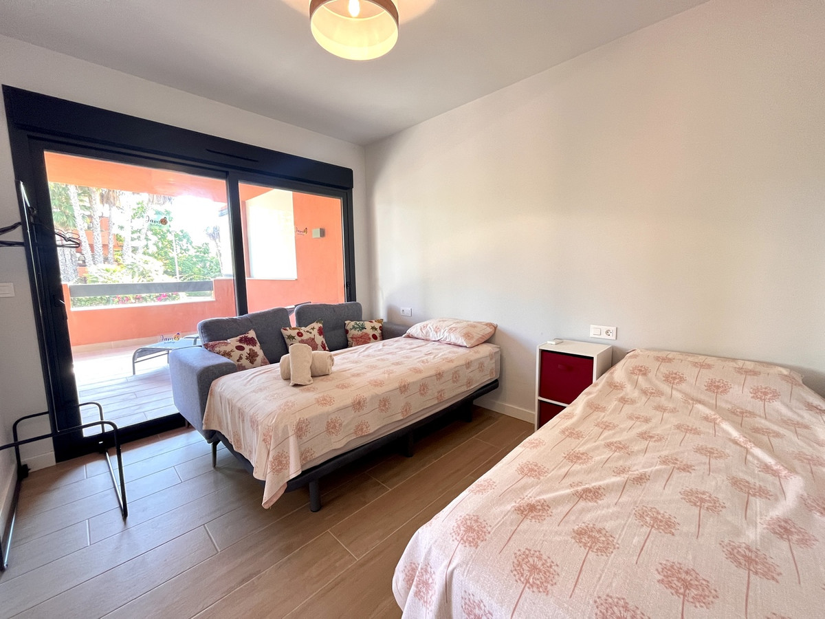 For sale - 2 Bedroom 2 Bathroom Apartment - Middle Floor Apartment in Orihuela - Villamartin  - Alicante