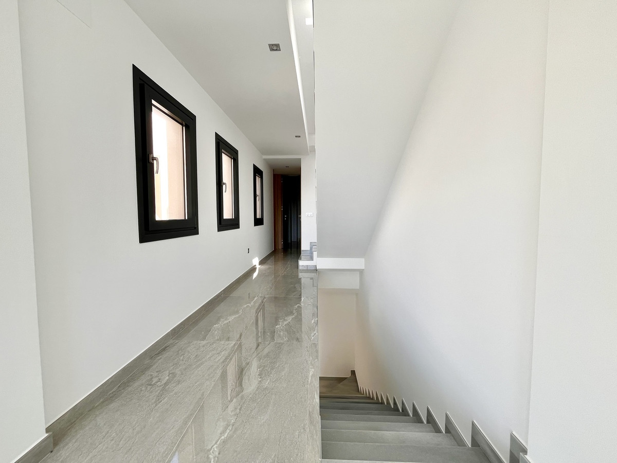 For sale - 3 Bedroom 3 Bathroom House - Detached Villa in San Pedro del Pinatar - San Pedro del Pinatar Centro  - Murcia