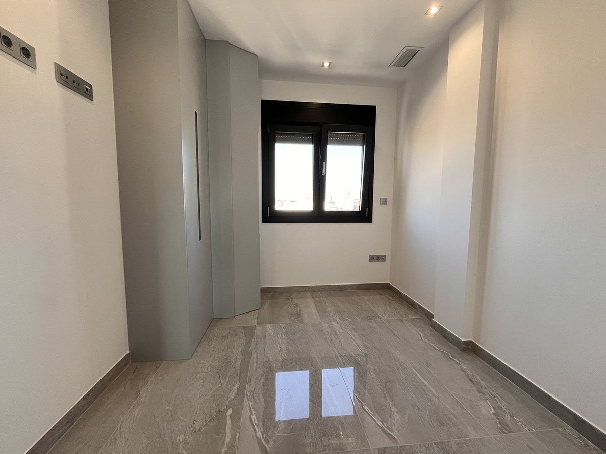 For sale - 3 Bedroom 3 Bathroom House - Detached Villa in San Pedro del Pinatar - San Pedro del Pinatar Centro  - Murcia