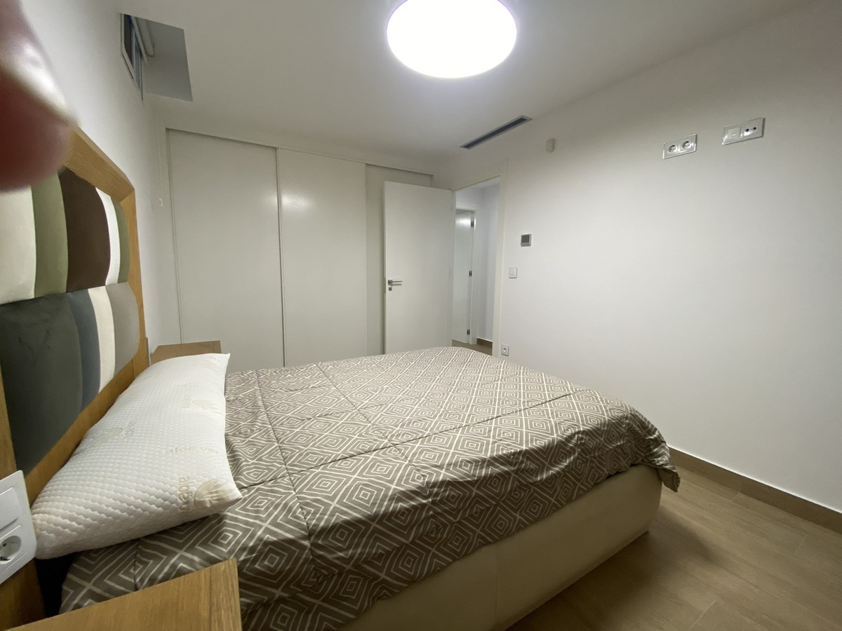 For sale - 5 Bedroom 4 Bathroom House - Detached Villa in Orihuela - Dehesa de Campoamor  - Alicante