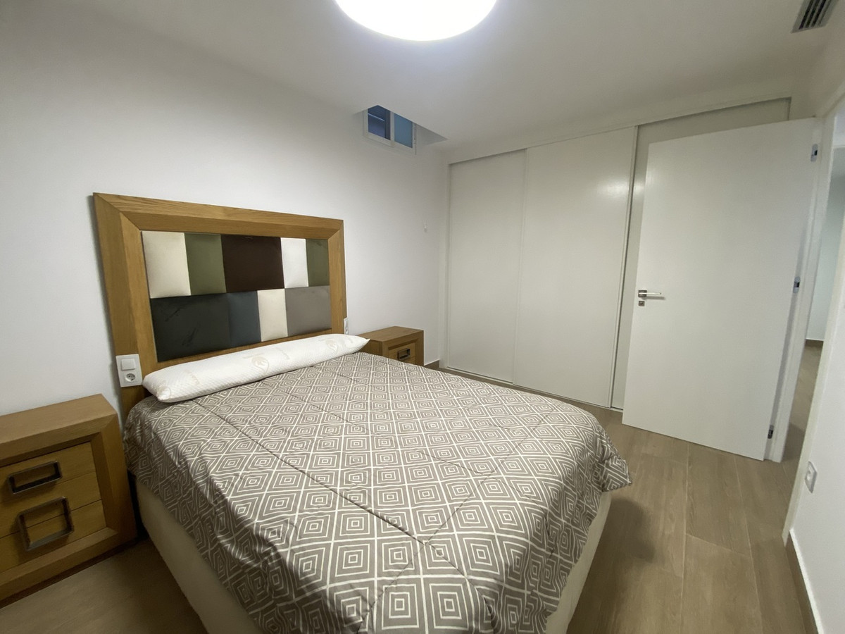 For sale - 5 Bedroom 4 Bathroom House - Detached Villa in Orihuela - Dehesa de Campoamor  - Alicante