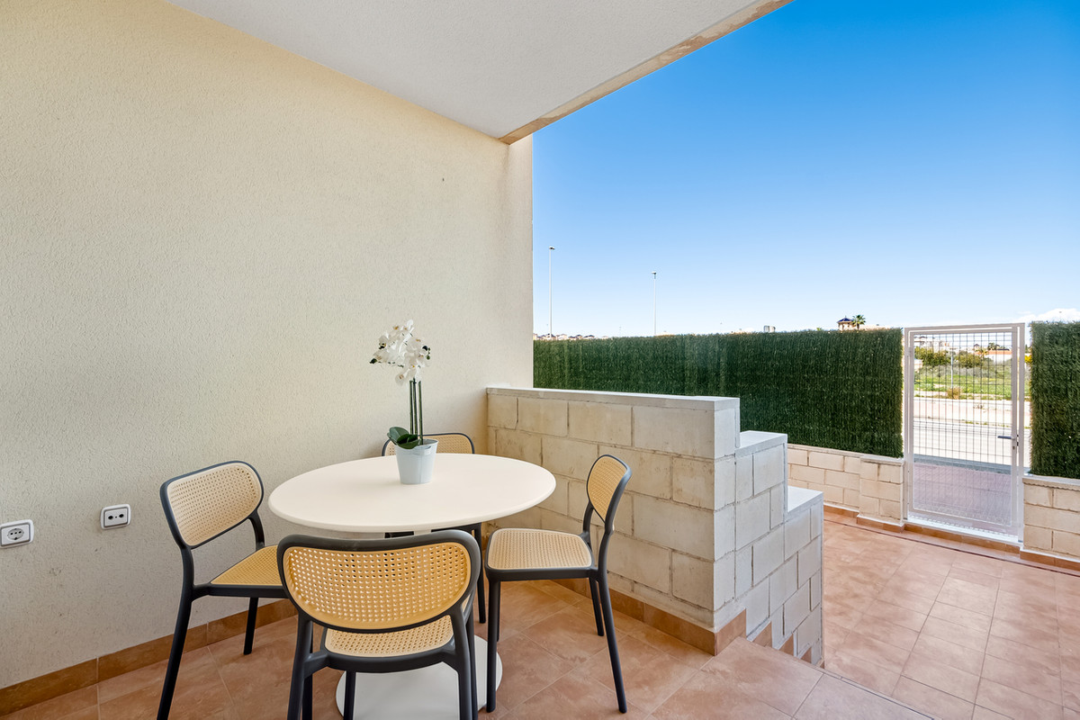 For sale - 1 Bedroom 1 Bathroom Apartment - Ground Floor Apartment in Orihuela - Cabo Roig  - Alicante