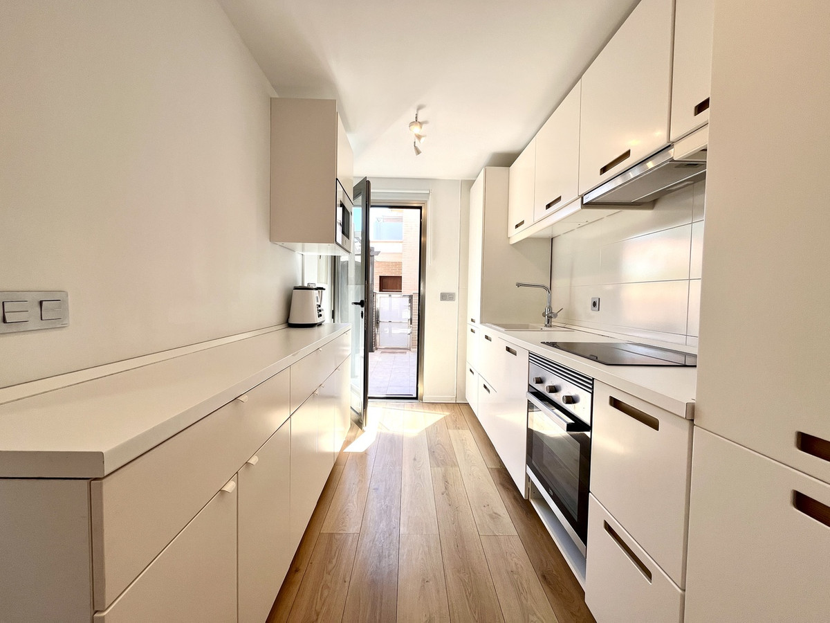 For sale - 4 Bedroom 4 Bathroom House - Detached Villa in Pilar de la Horadada - Torre de la Horadada  - Alicante