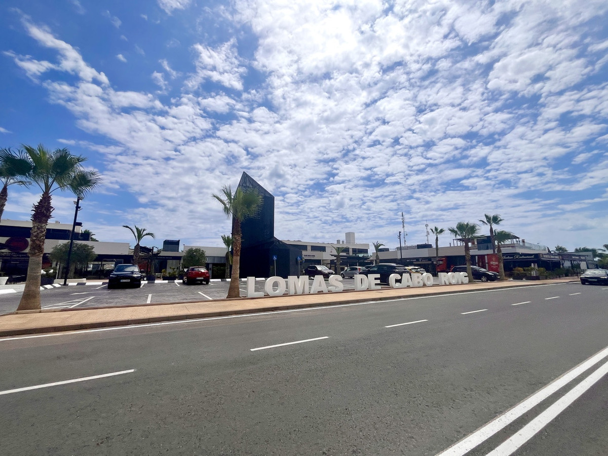 For sale - 2 Bedroom 1 Bathroom Apartment - Ground Floor Apartment in Lomas de Cabo Roig - Cabo Roig  - Alicante