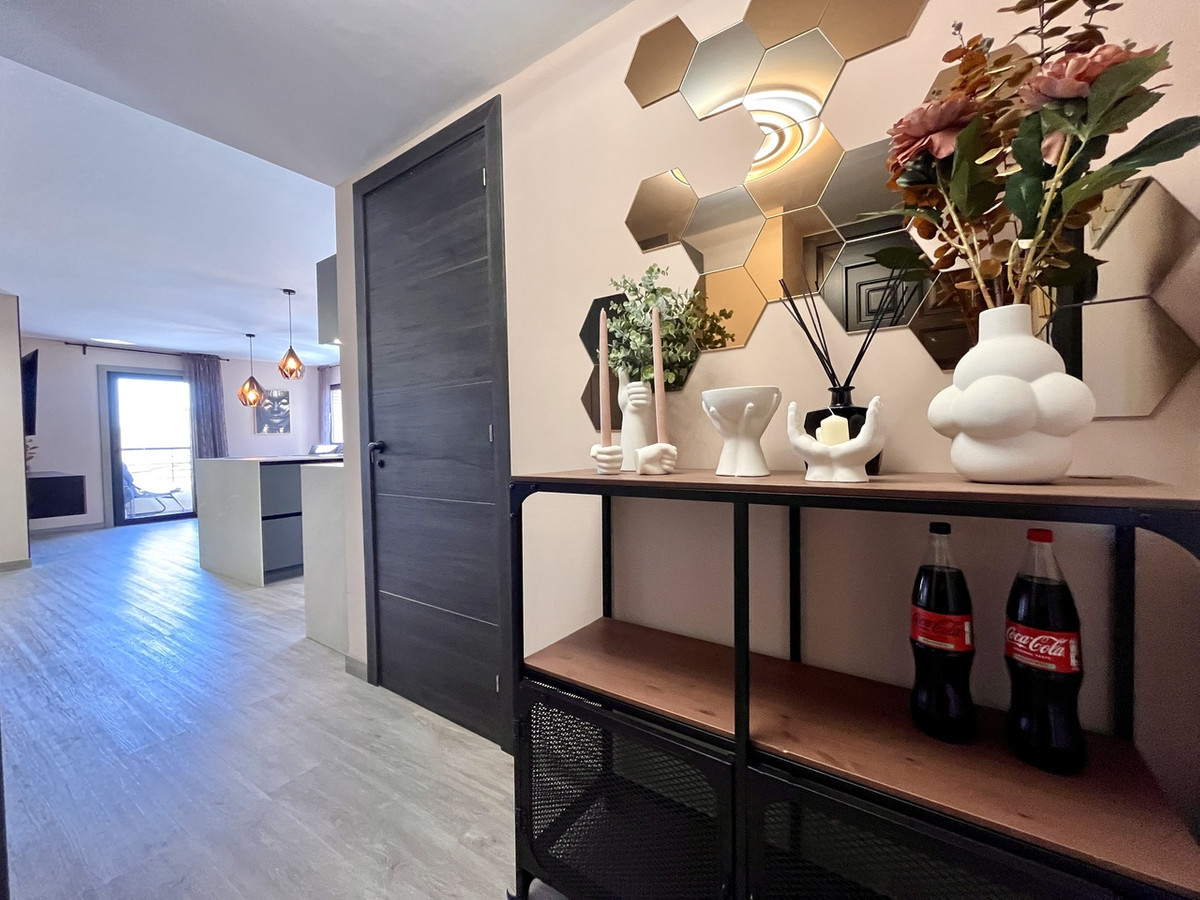 For sale - 4 Bedroom 2 Bathroom Apartment - Middle Floor Apartment in Almoradi - Almoradi Centro  - Alicante