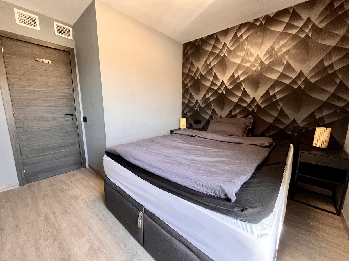 For sale - 4 Bedroom 2 Bathroom Apartment - Middle Floor Apartment in Almoradi - Almoradi Centro  - Alicante