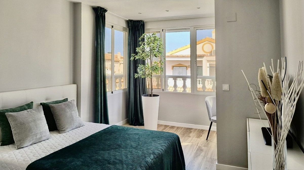 For sale - 3 Bedroom 2 Bathroom  Townhouse in Los Altos  - Los Altos  - Alicante