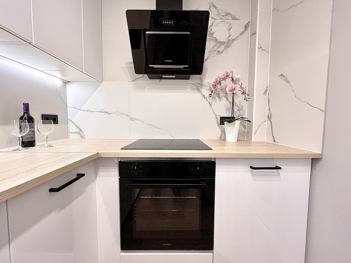 For sale - 3 Bedroom 2 Bathroom House - Townhouse in Playa Flamenca - Playa Flamenca  - Alicante