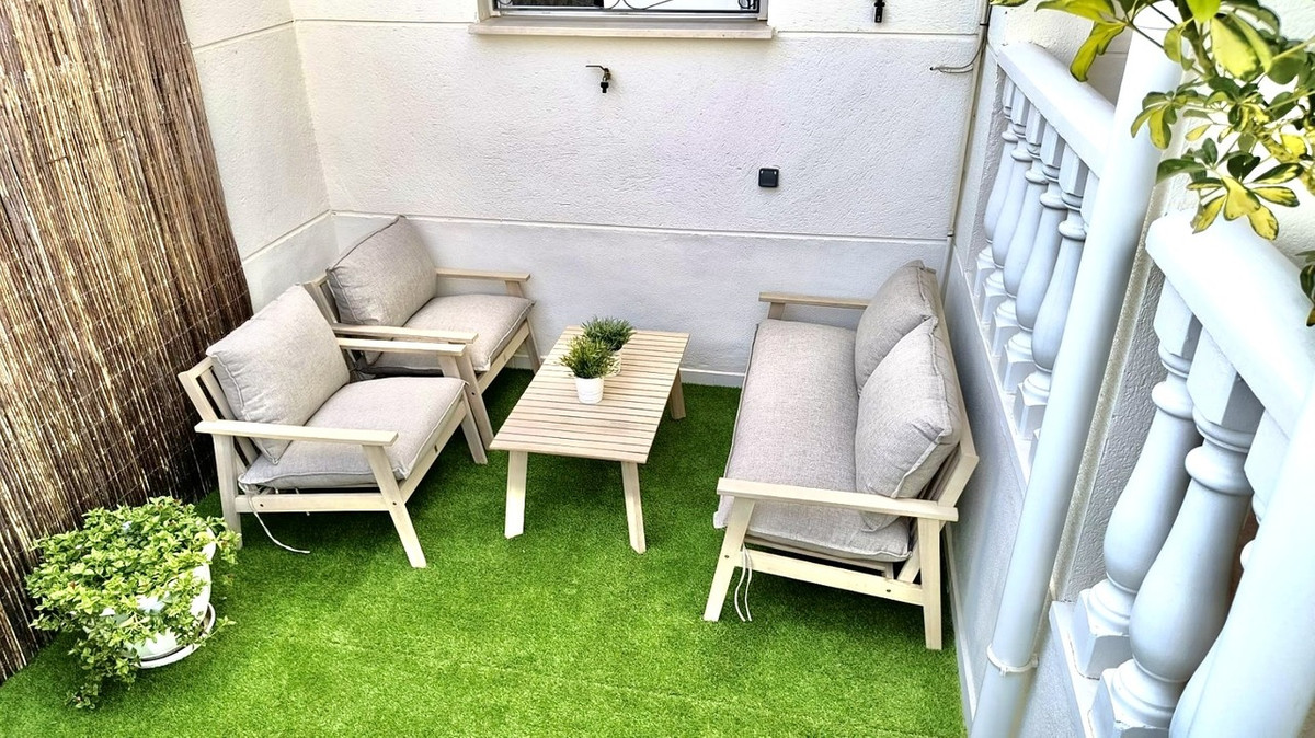 For sale - 3 Bedroom 2 Bathroom House - Townhouse in Orihuela - Los Altos  - Alicante
