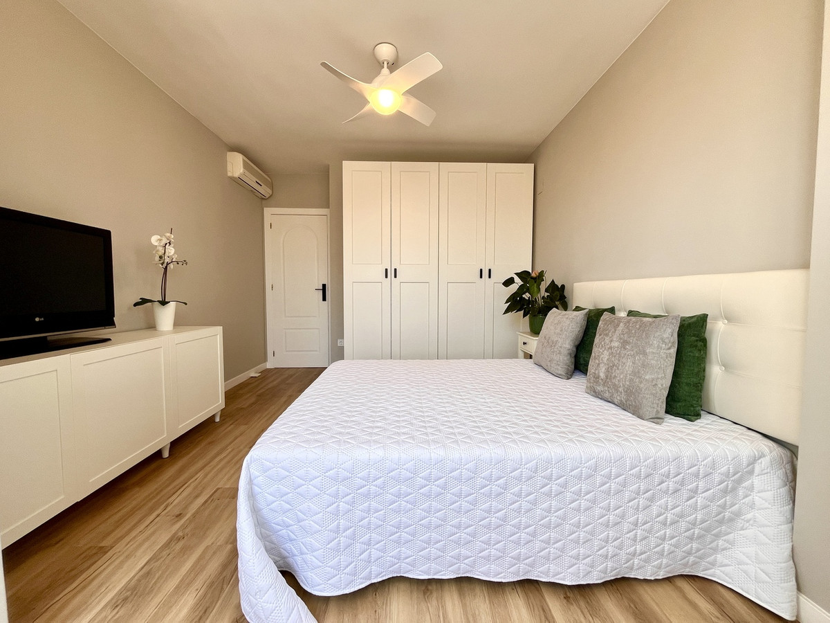 For sale - 3 Bedroom 2 Bathroom Townhouse in Playa Flamenca - Los Altos  - Alicante