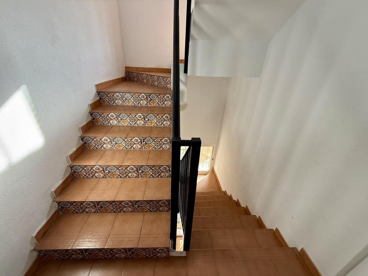 For sale - 5 Bedroom 3 Bathroom Apartment - Ground Floor Apartment in San Miguel de Salinas - San Miguel de Salinas Centro  - Alicante