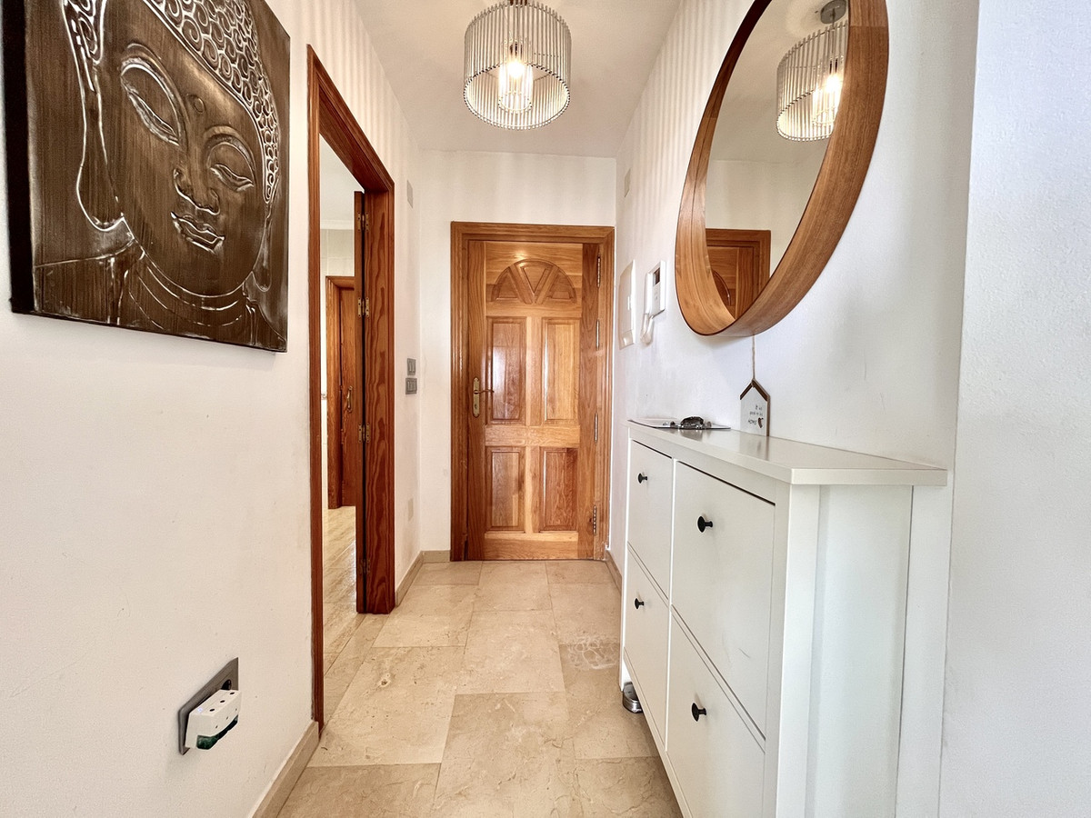 For sale - 5 Bedroom 3 Bathroom House - Detached Villa in San Miguel de Salinas - San Miguel de Salinas Centro  - Alicante