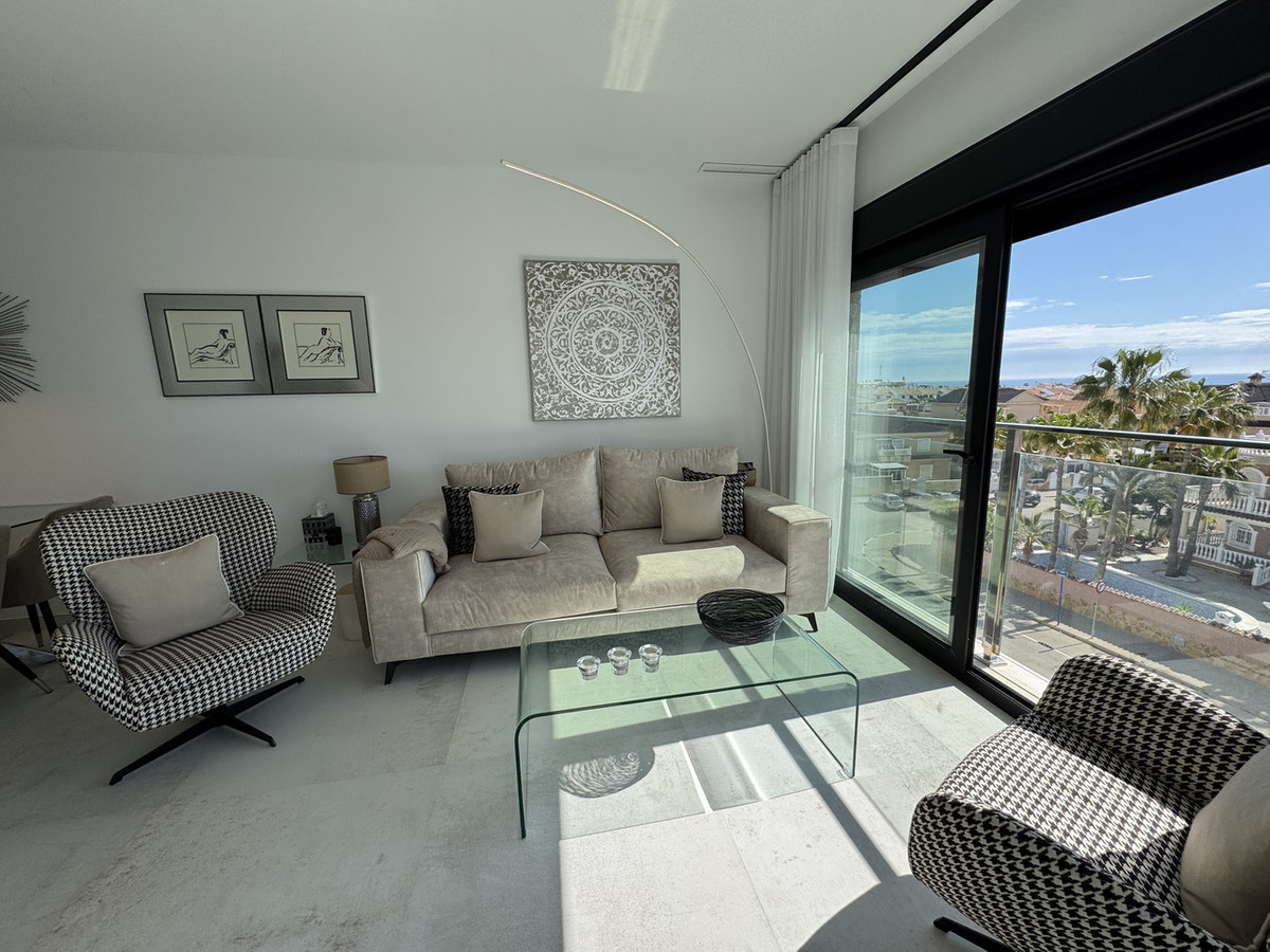 For sale - 2 Bedroom 2 Bathroom Apartment - Penthouse in Orihuela - Playa Flamenca  - Alicante
