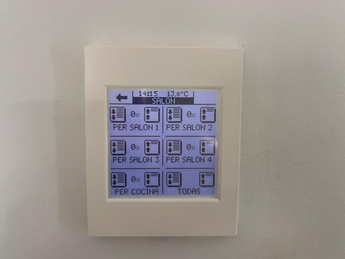 For sale - 4 Bedroom 3 Bathroom Detached Villa in Cabo Roig - Dehesa de Campoamor  - Alicante