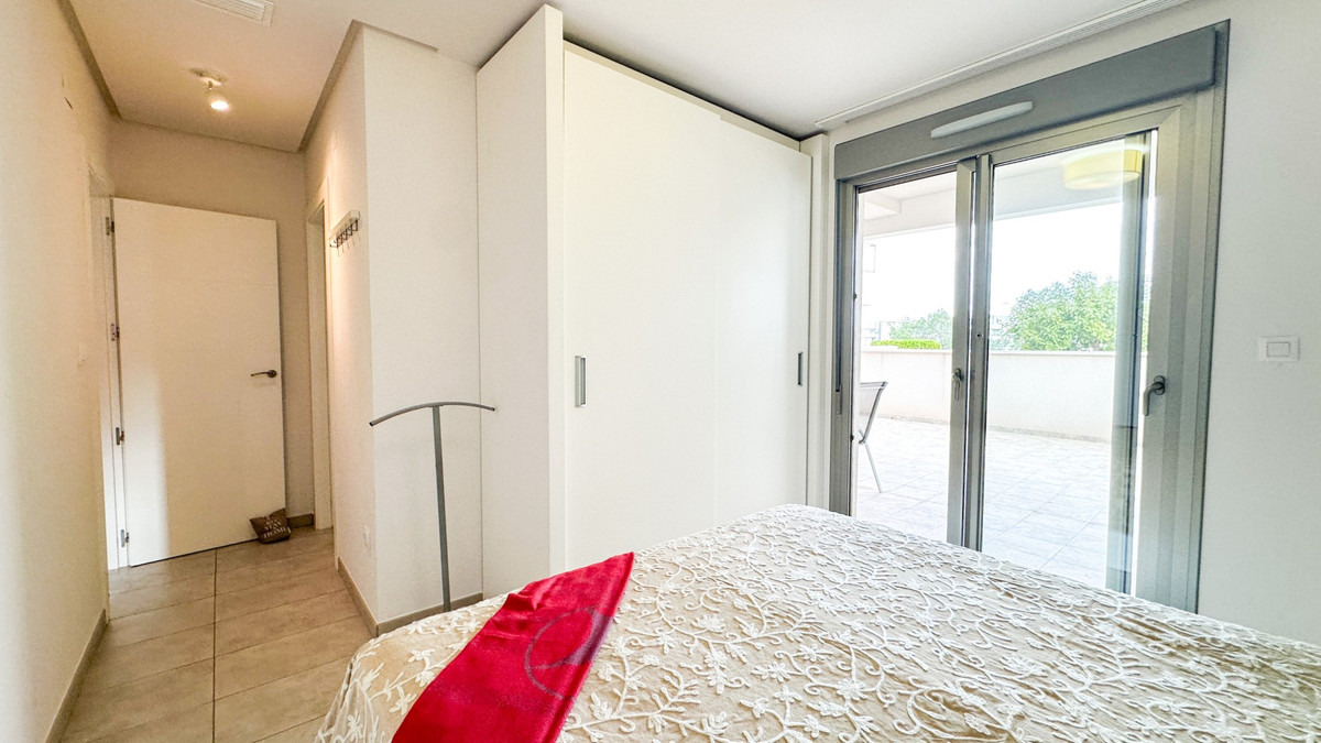 For sale - 2 Bedroom 2 Bathroom Apartment - Ground Floor Apartment in Orihuela - Los Dolses  - Alicante