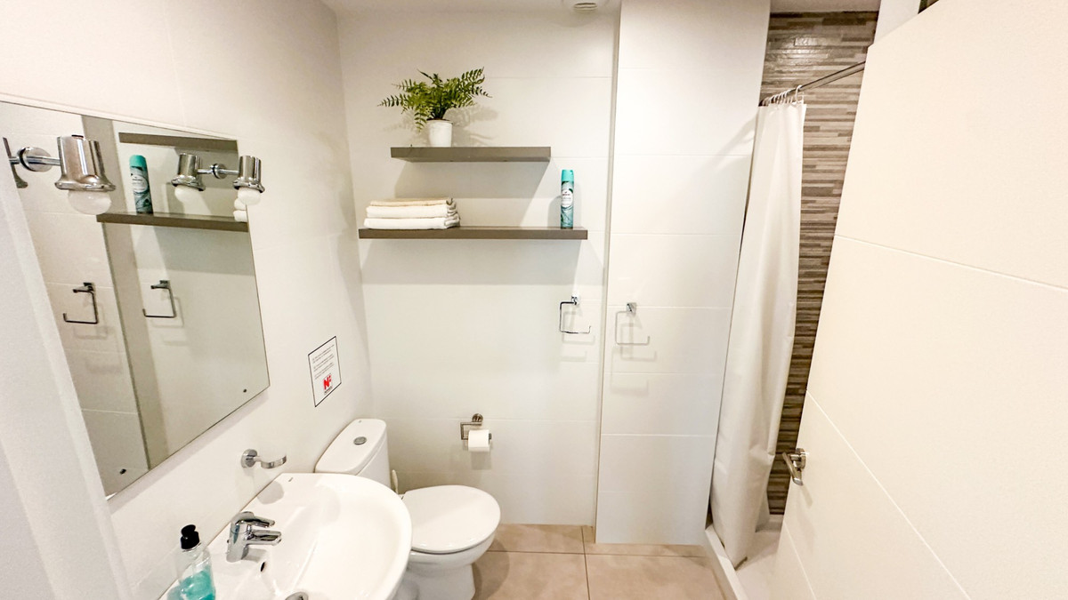 For sale - 2 Bedroom 2 Bathroom Apartment - Ground Floor Apartment in Orihuela - Los Dolses  - Alicante