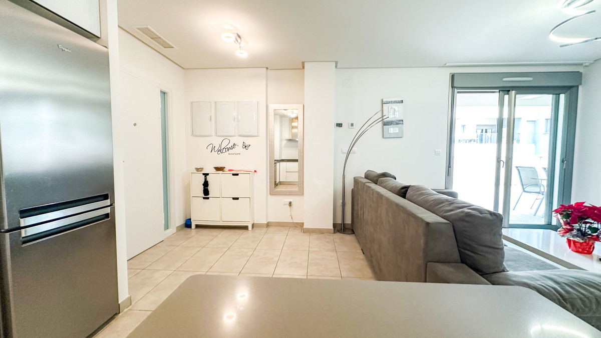 For sale - 2 Bedroom 2 Bathroom Apartment - Ground Floor Apartment in Orihuela - Los Dolses  - Alicante