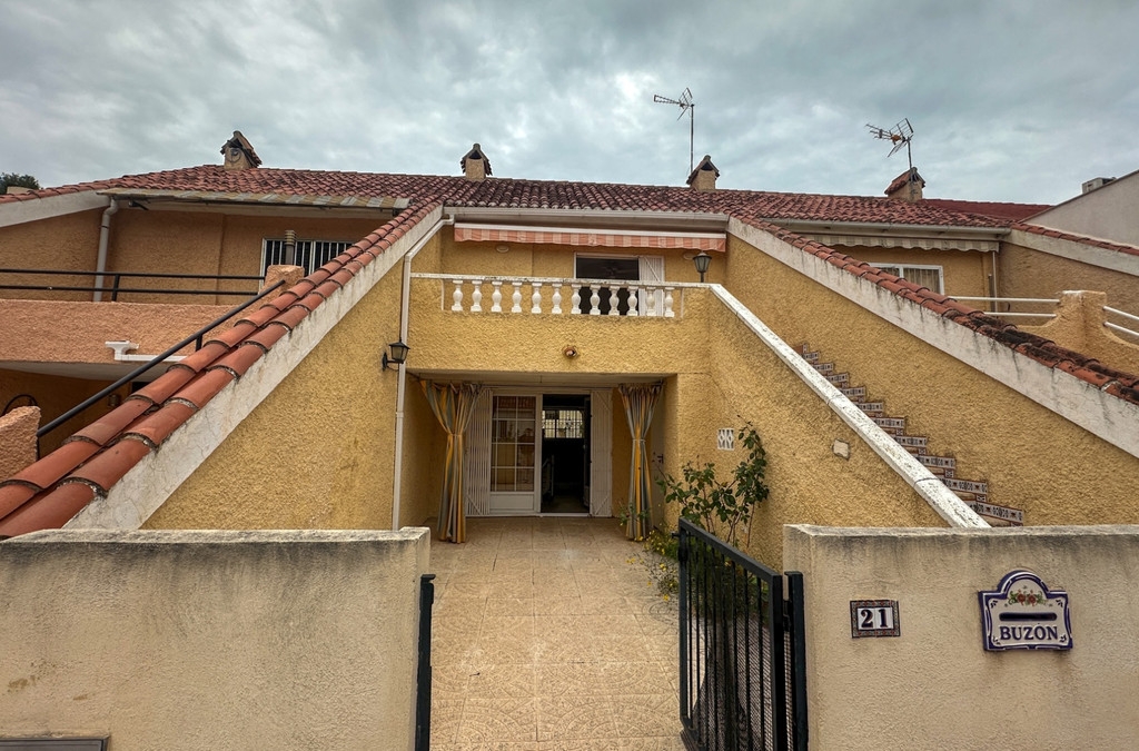 2 Bedroom 2 Bathroom House - Townhouse in Torrevieja