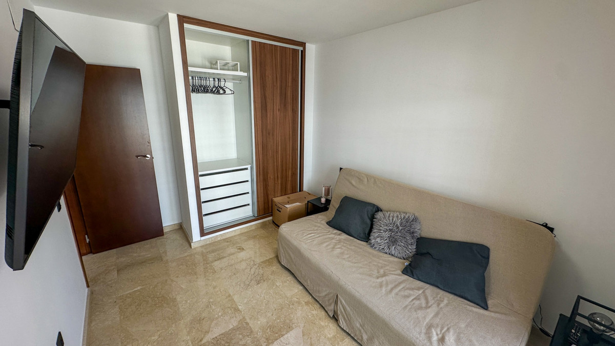 For sale - 3 Bedroom 2 Bathroom Townhouse in Villamartin -  - Alicante
