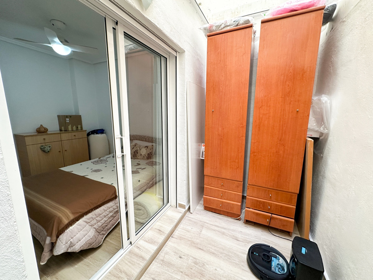 For sale - 2 Bedroom 1 Bathroom Apartment - Ground Floor Apartment in Torrevieja - Torrevieja Centro  - Alicante