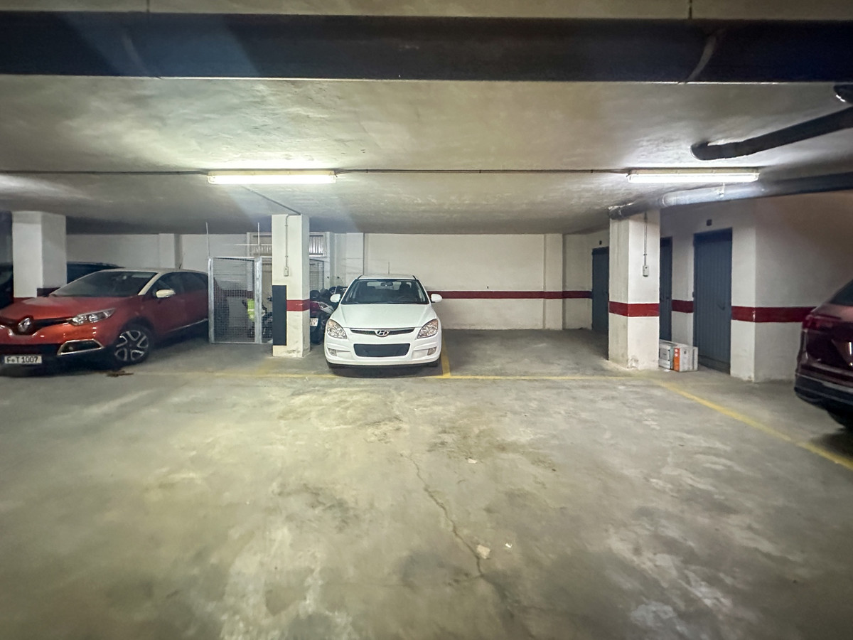 For sale - 1 Bedroom 1 Bathroom Apartment - Middle Floor Apartment in Torrevieja - Torrevieja Centro  - Alicante