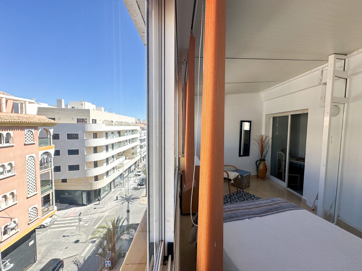 For sale - 1 Bedroom 1 Bathroom Apartment - Middle Floor Apartment in Torrevieja - Torrevieja Centro  - Alicante