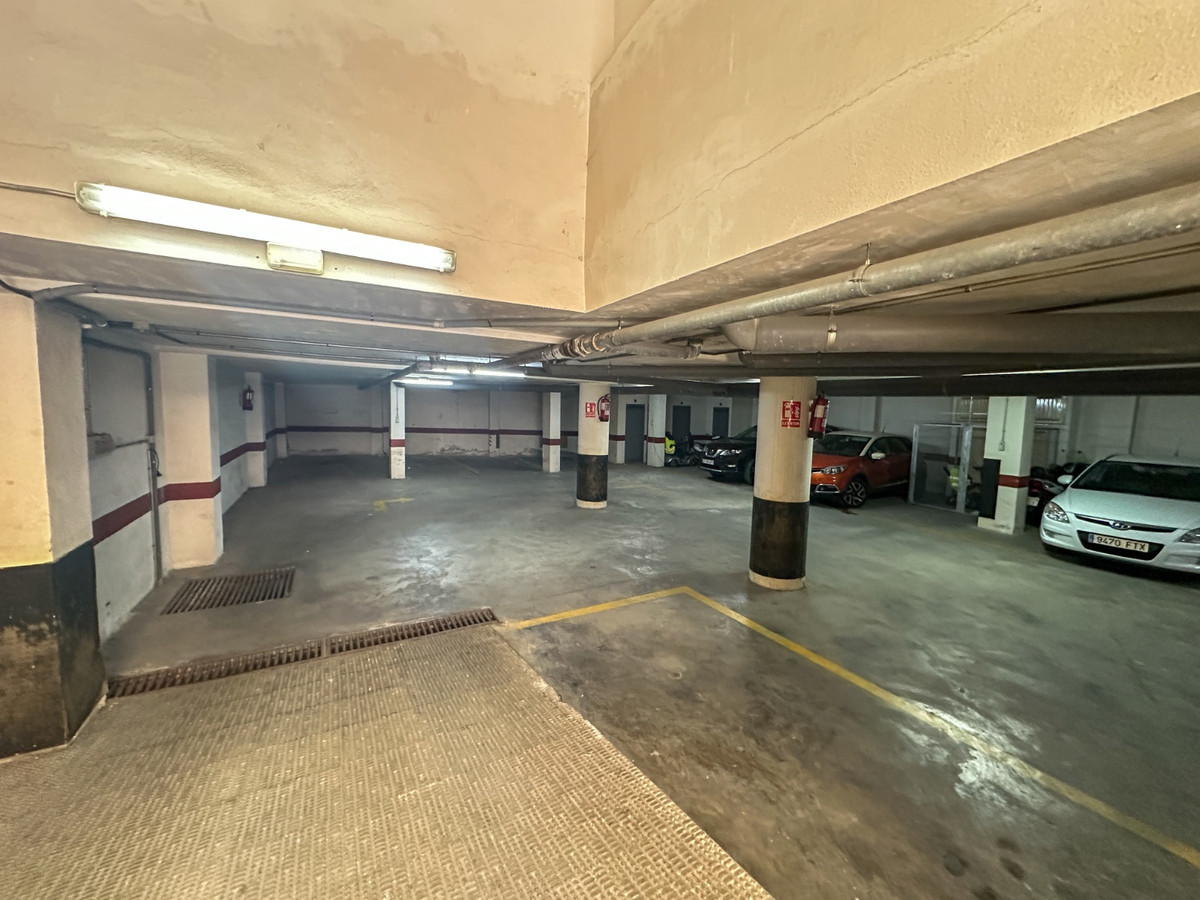 For sale - 1 Bedroom 1 Bathroom Apartment - Middle Floor Apartment in Torrevieja - Torrevieja Centro  - Alicante