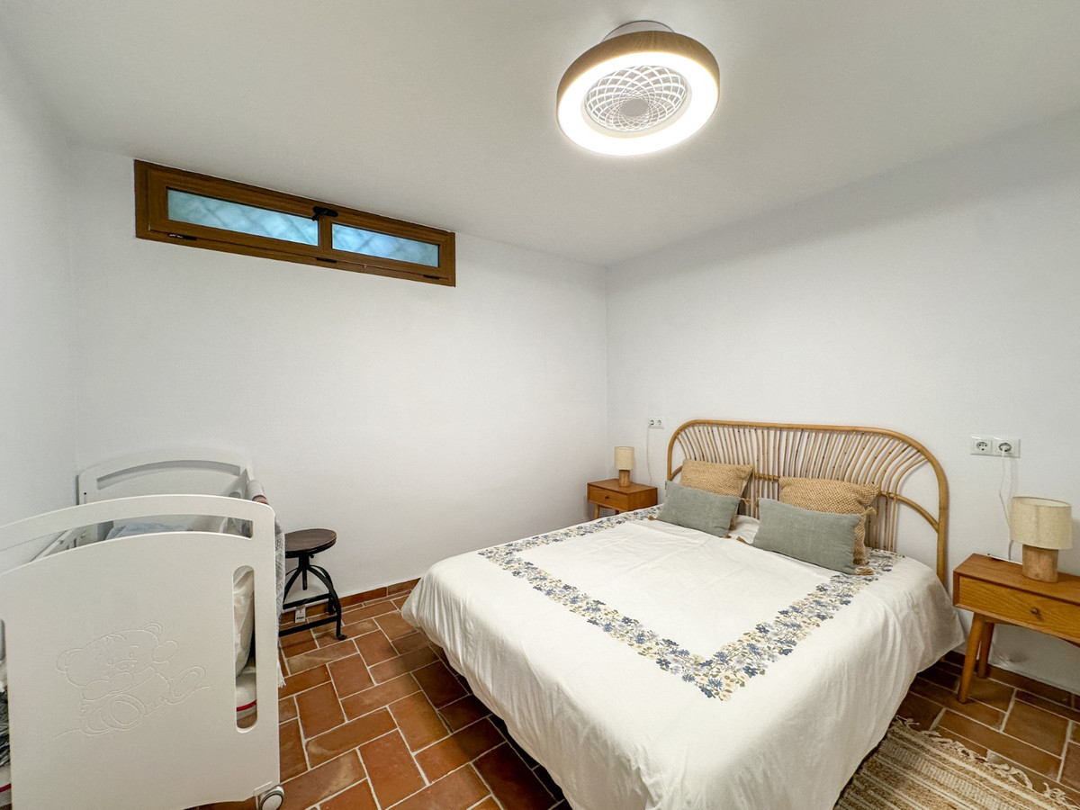 For sale - 7 Bedroom 5 Bathroom House - Detached Villa in Orihuela - Dehesa de Campoamor  - Alicante