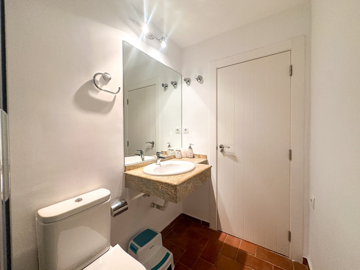 For sale - 7 Bedroom 5 Bathroom House - Detached Villa in Orihuela - Dehesa de Campoamor  - Alicante