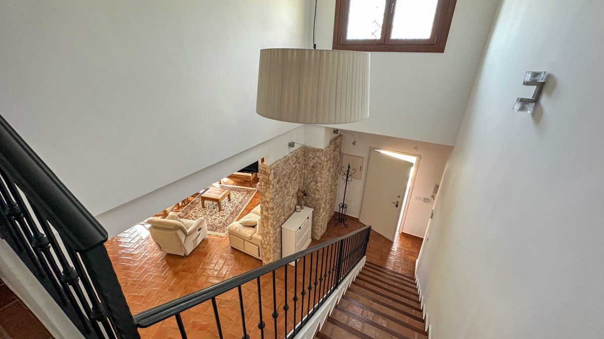 For sale - 7 Bedroom 5 Bathroom House - Detached Villa in Orihuela - Dehesa de Campoamor  - Alicante