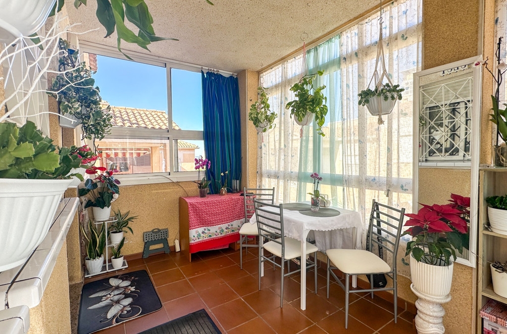 2 Bedroom 1 Bathroom Apartment - Top Floor Apartment in Torrevieja