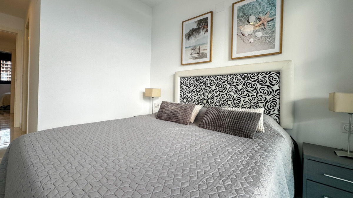 For sale - 2 Bedroom 2 Bathroom Apartment - Ground Floor Apartment in Torrevieja - Torrevieja Centro  - Alicante