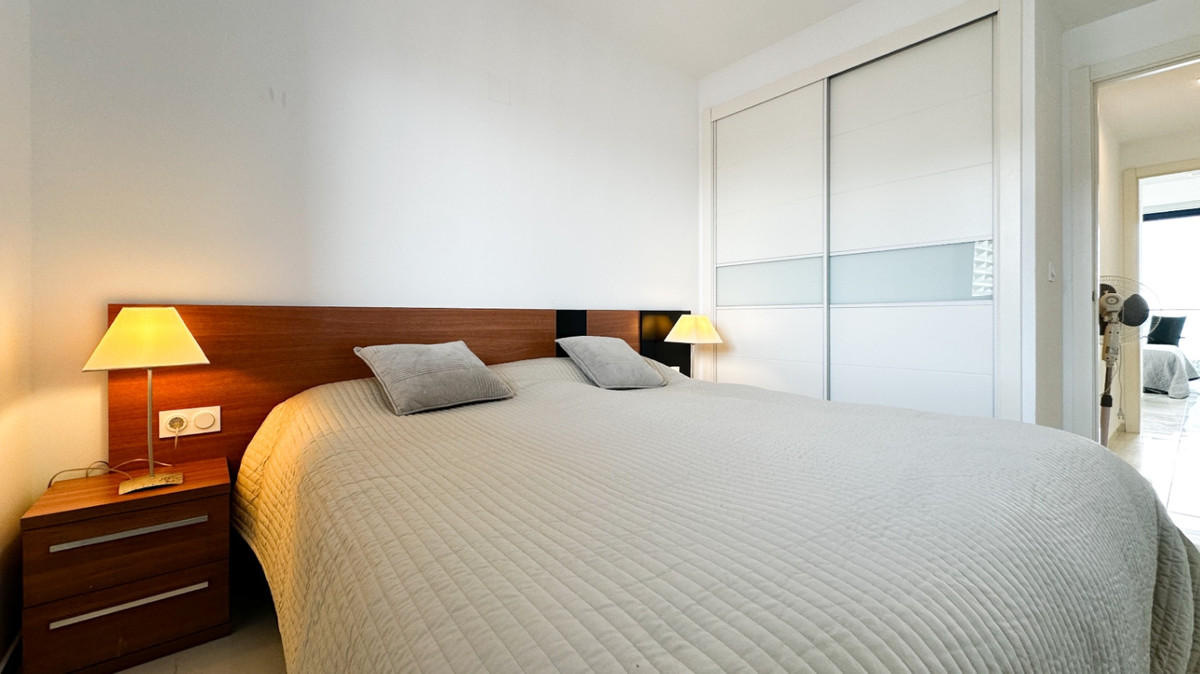 For sale - 2 Bedroom 2 Bathroom Apartment - Ground Floor Apartment in Torrevieja - Torrevieja Centro  - Alicante