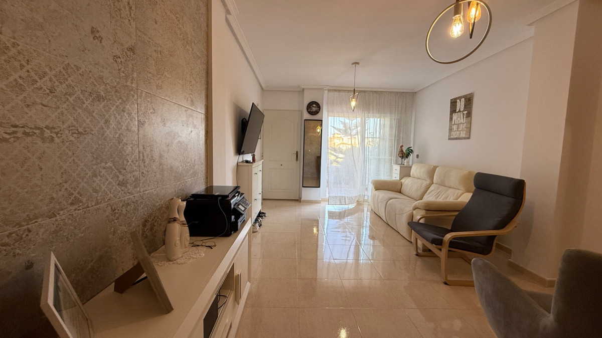 For sale - 2 Bedroom 1 Bathroom Apartment - Ground Floor Apartment in Orihuela - Orihuela Centro  - Alicante