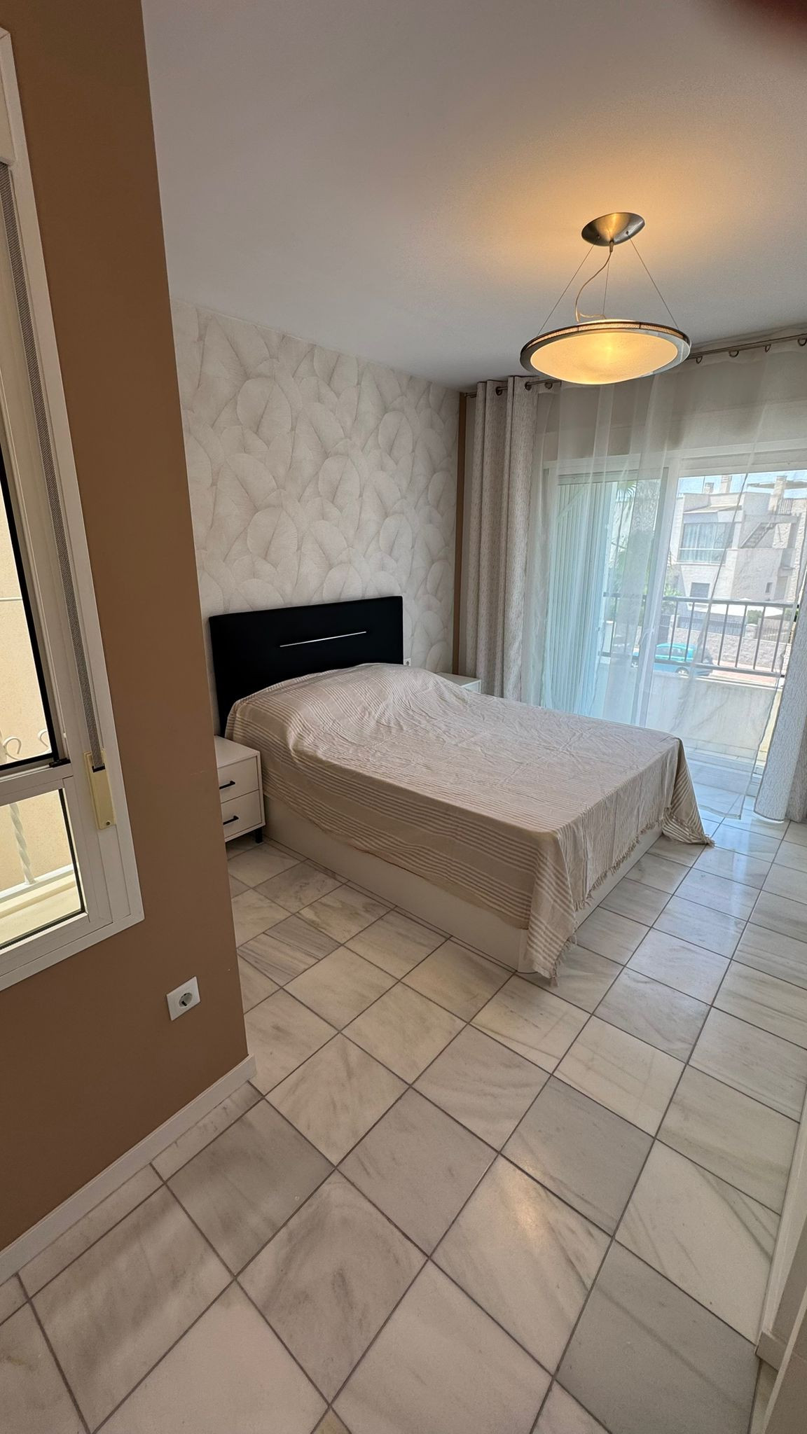 For sale - 2 Bedroom 2 Bathroom House - Townhouse in Torrevieja - Torrevieja Centro  - Alicante