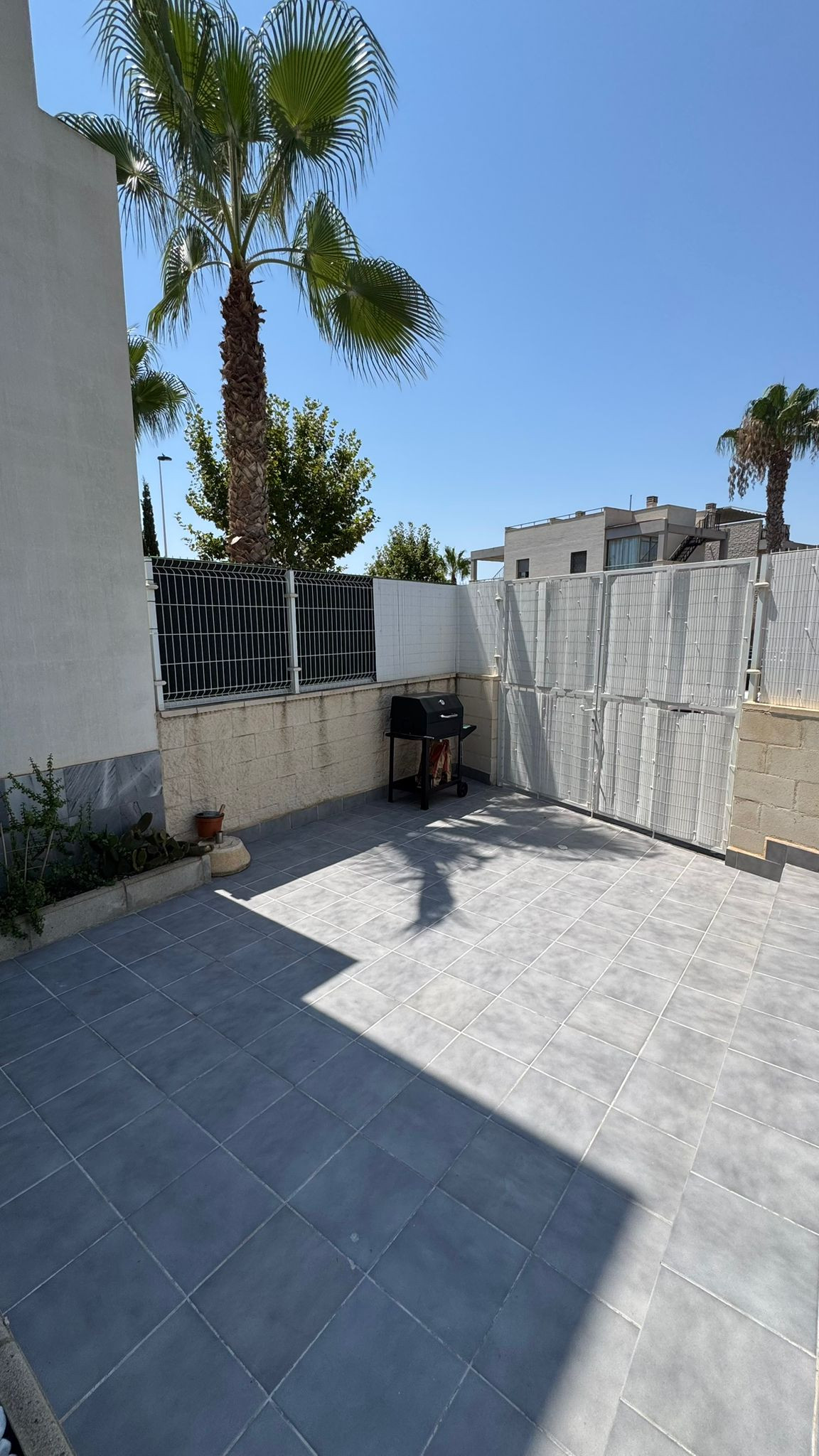 For sale - 2 Bedroom 2 Bathroom House - Townhouse in Torrevieja - Torrevieja Centro  - Alicante