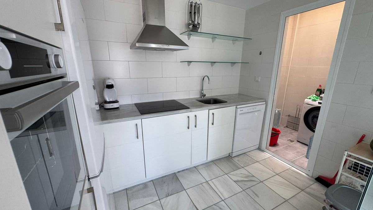 For sale - 2 Bedroom 2 Bathroom House - Townhouse in Torrevieja - Torrevieja Centro  - Alicante
