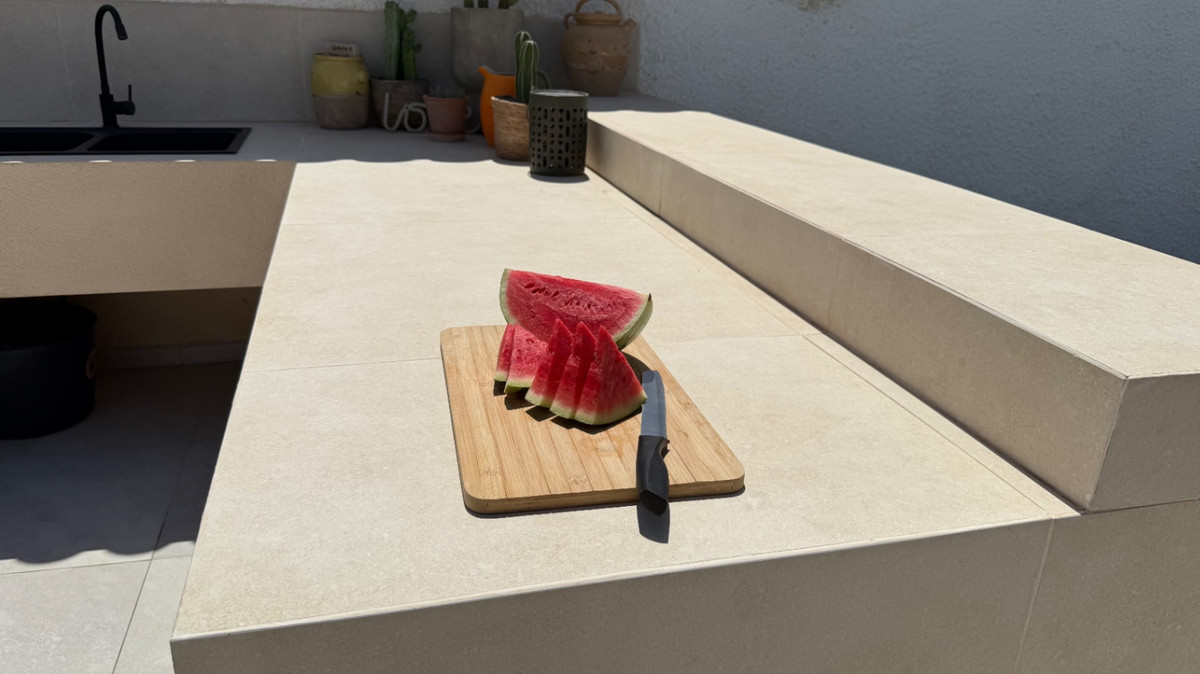 For sale - 3 Bedroom 3 Bathroom House - Detached Villa in Torrevieja - Torrevieja Centro  - Alicante