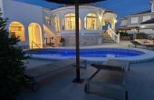 76-R5121397/76820, 3 Bedroom 3 Bathroom House - Detached Villa in Torrevieja