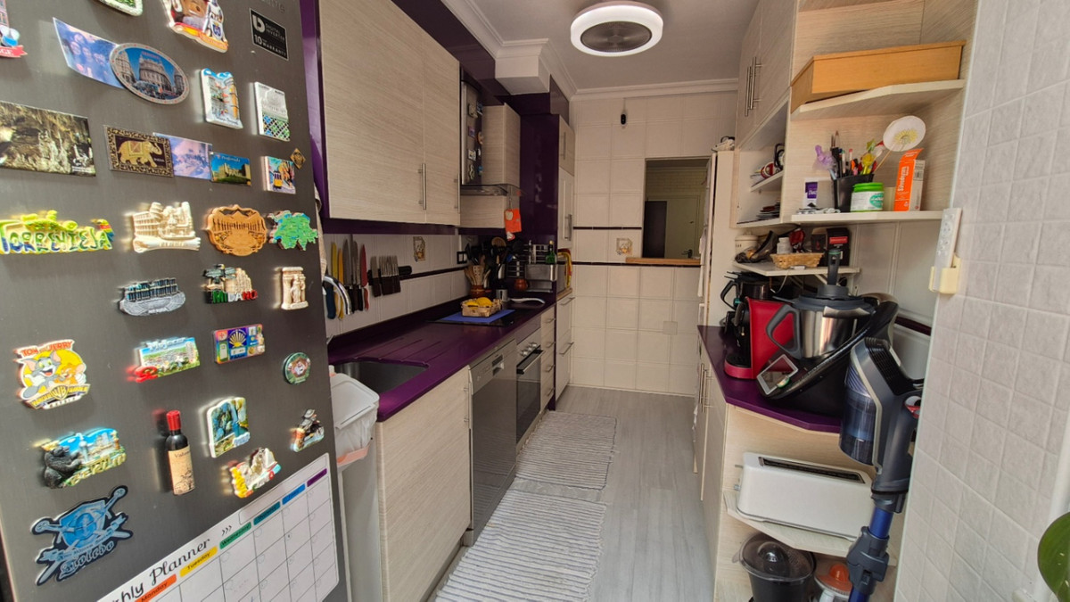 For sale - 3 Bedroom 2 Bathroom House - Townhouse in Torrevieja - Torrevieja Centro  - Alicante