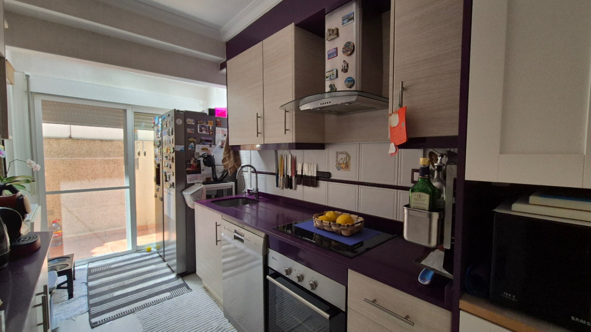 For sale - 3 Bedroom 2 Bathroom House - Townhouse in Torrevieja - Torrevieja Centro  - Alicante
