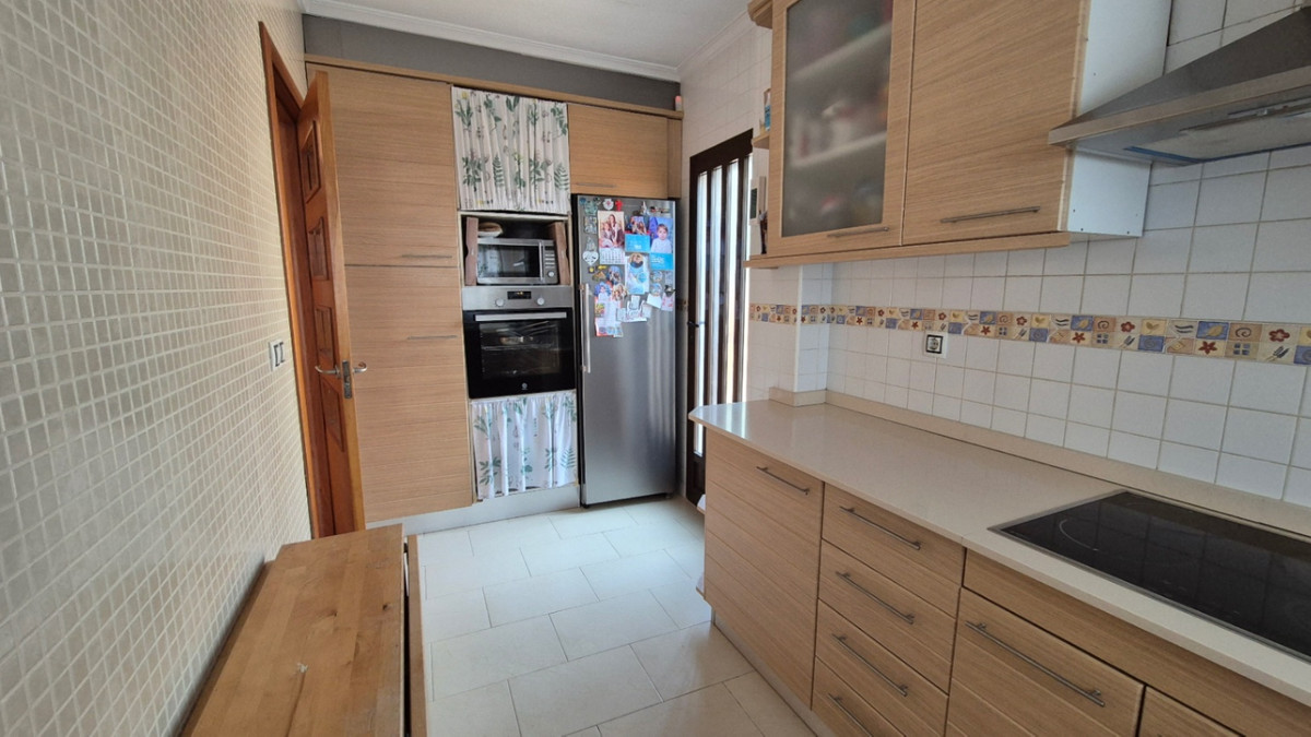 For sale - 2 Bedroom 2 Bathroom House - Detached Villa in Torrevieja - Torrevieja Centro  - Alicante